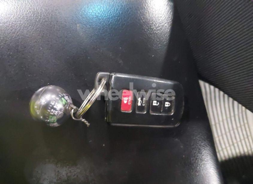 Photo 11 of 2016 Toyota Camry HYBRID LE (VIN 4T1BD1FK6GU189571)