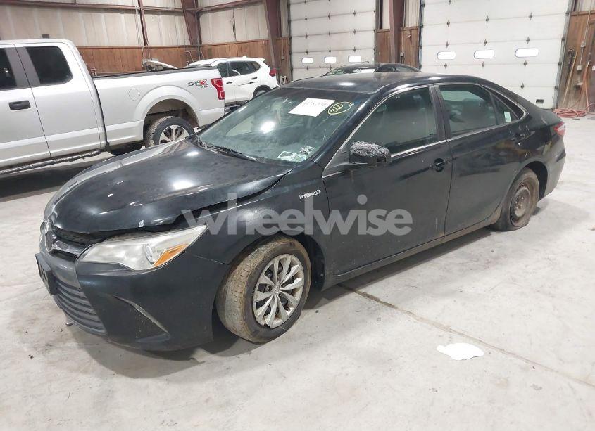 Photo 2 of 2016 Toyota Camry HYBRID LE (VIN 4T1BD1FK6GU189571)