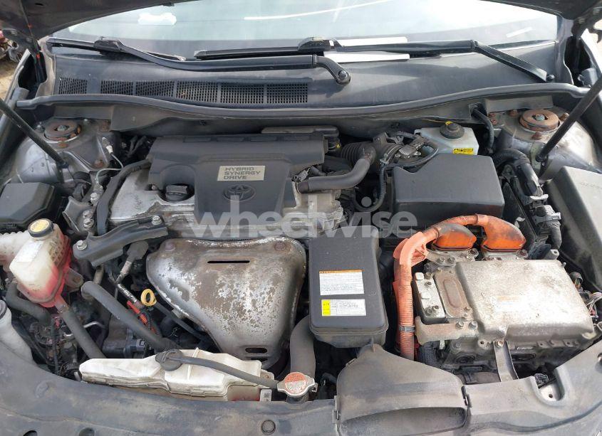 Photo 10 of 2016 Toyota Camry HYBRID LE (VIN 4T1BD1FK6GU190218)