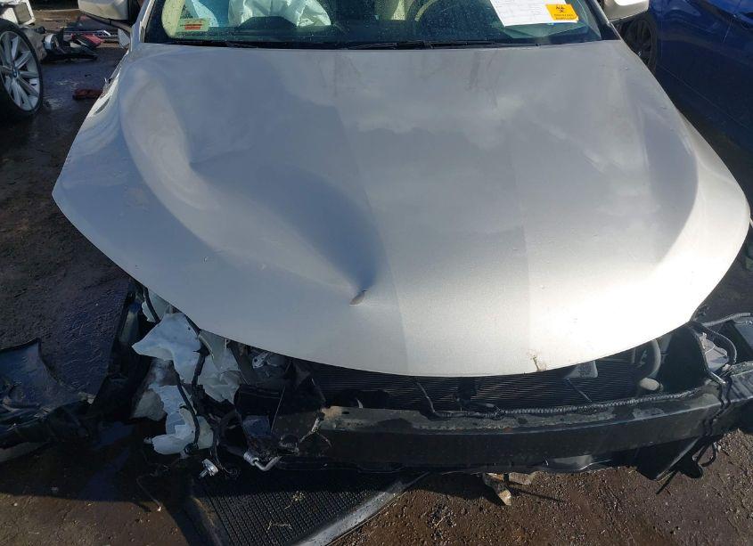 Photo 10 of 2016 Toyota Camry HYBRID XLE (VIN 4T1BD1FK6GU191174)