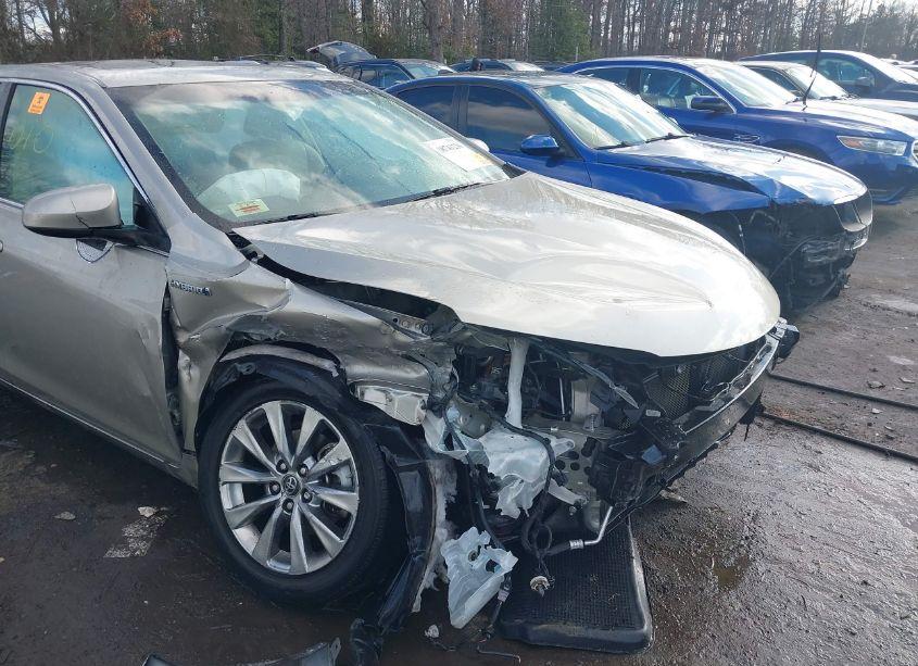 Photo 6 of 2016 Toyota Camry HYBRID XLE (VIN 4T1BD1FK6GU191174)