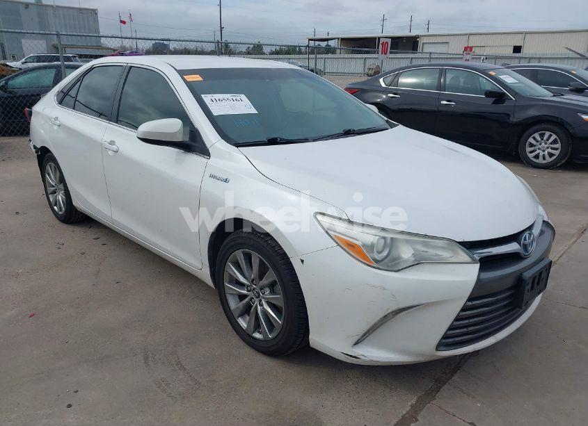 2016 Toyota Camry HYBRID XLE (VIN 4T1BD1FK6GU193488) main photo