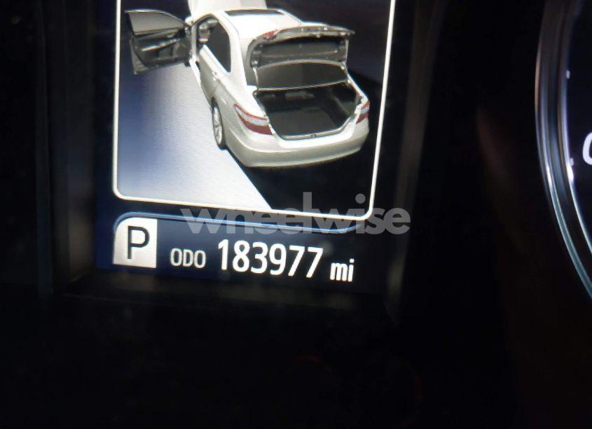 Photo 15 of 2016 Toyota Camry HYBRID XLE (VIN 4T1BD1FK6GU199808)