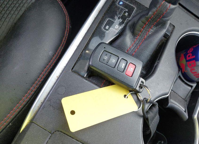 Photo 11 of 2017 Toyota Camry HYBRID SE (VIN 4T1BD1FK6HU205477)