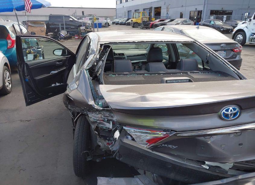 Photo 17 of 2017 Toyota Camry HYBRID SE (VIN 4T1BD1FK6HU205477)