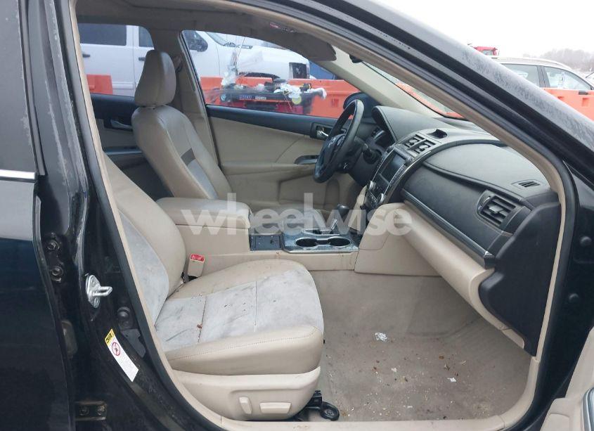 Photo 5 of 2012 Toyota Camry HYBRID XLE (VIN 4T1BD1FK7CU015342)