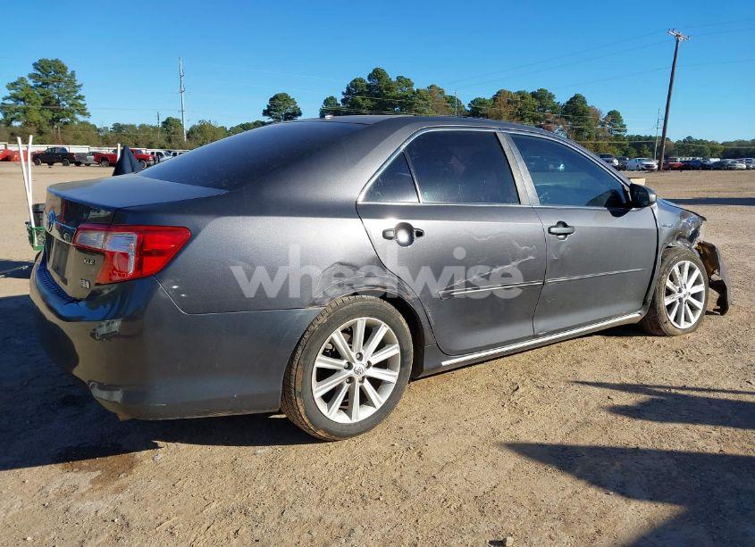 Photo 4 of 2013 Toyota Camry HYBRID XLE (VIN 4T1BD1FK7DU076028)