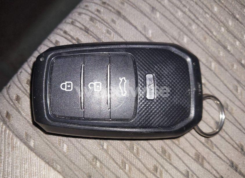 Photo 11 of 2013 Toyota Camry HYBRID LE (VIN 4T1BD1FK7DU078765)