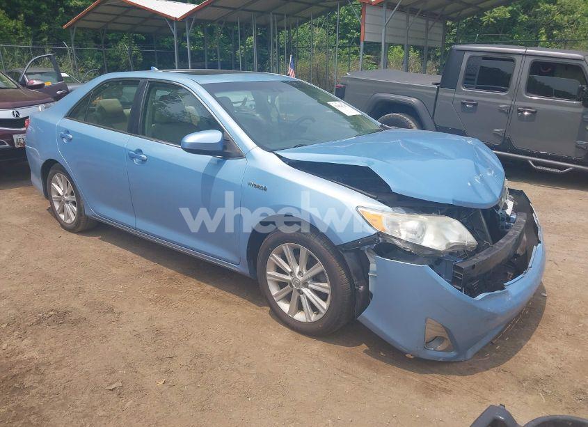 2013 Toyota Camry HYBRID XLE (VIN 4T1BD1FK7DU093363) main photo
