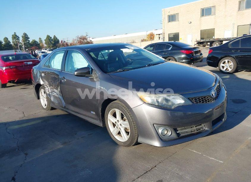 2014 Toyota Camry HYBRID SE LIMITED EDITION (VIN 4T1BD1FK7EU134818) main photo