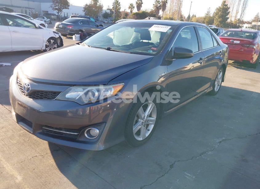 Photo 2 of 2014 Toyota Camry HYBRID SE LIMITED EDITION (VIN 4T1BD1FK7EU134818)