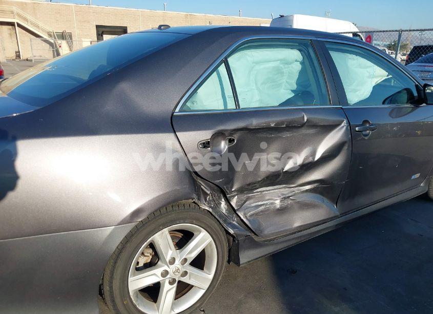 Photo 6 of 2014 Toyota Camry HYBRID SE LIMITED EDITION (VIN 4T1BD1FK7EU134818)