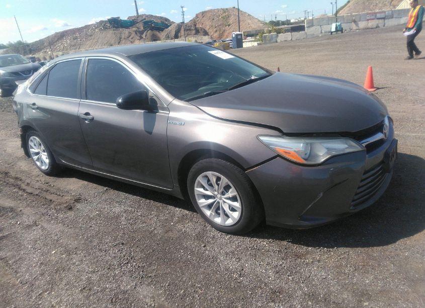 2015 Toyota Camry HYBRID LE (VIN 4T1BD1FK7FU157369) main photo