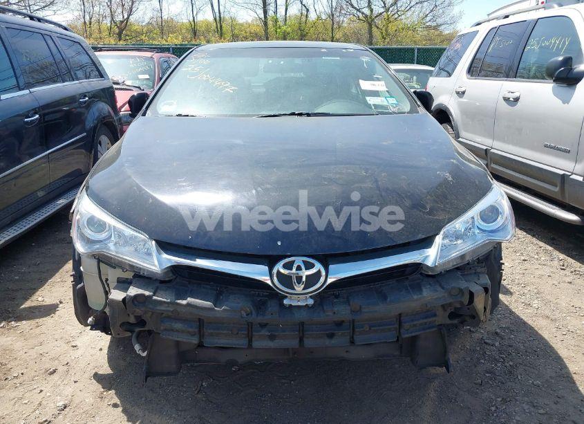 Photo 11 of 2015 Toyota Camry HYBRID LE (VIN 4T1BD1FK7FU159767)