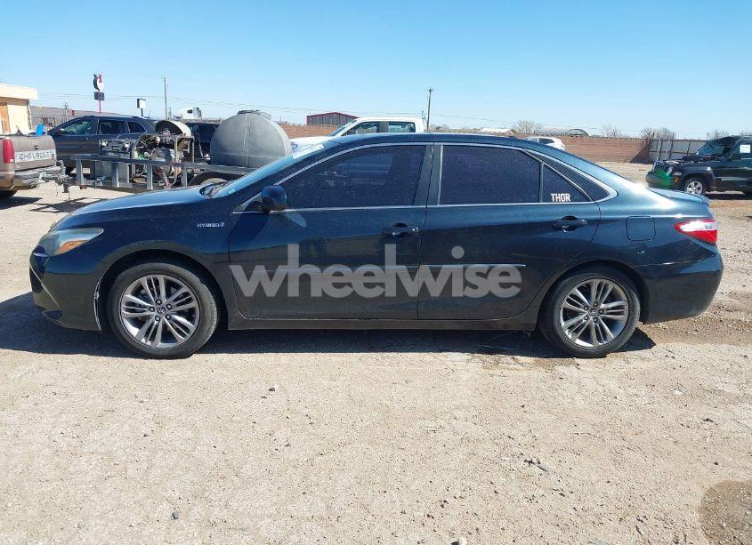 Photo 15 of 2015 Toyota Camry HYBRID SE (VIN 4T1BD1FK7FU163026)