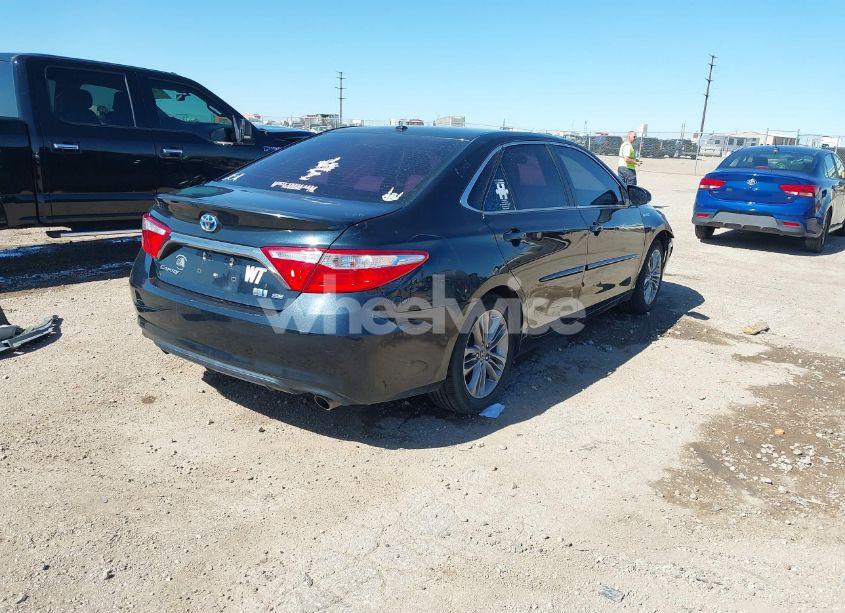 Photo 4 of 2015 Toyota Camry HYBRID SE (VIN 4T1BD1FK7FU163026)