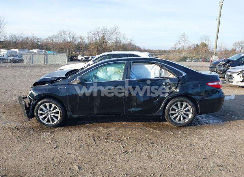 Photo 13 of 2015 Toyota Camry HYBRID XLE (VIN 4T1BD1FK7FU163091)