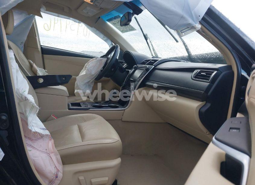 Photo 5 of 2015 Toyota Camry HYBRID XLE (VIN 4T1BD1FK7FU163091)