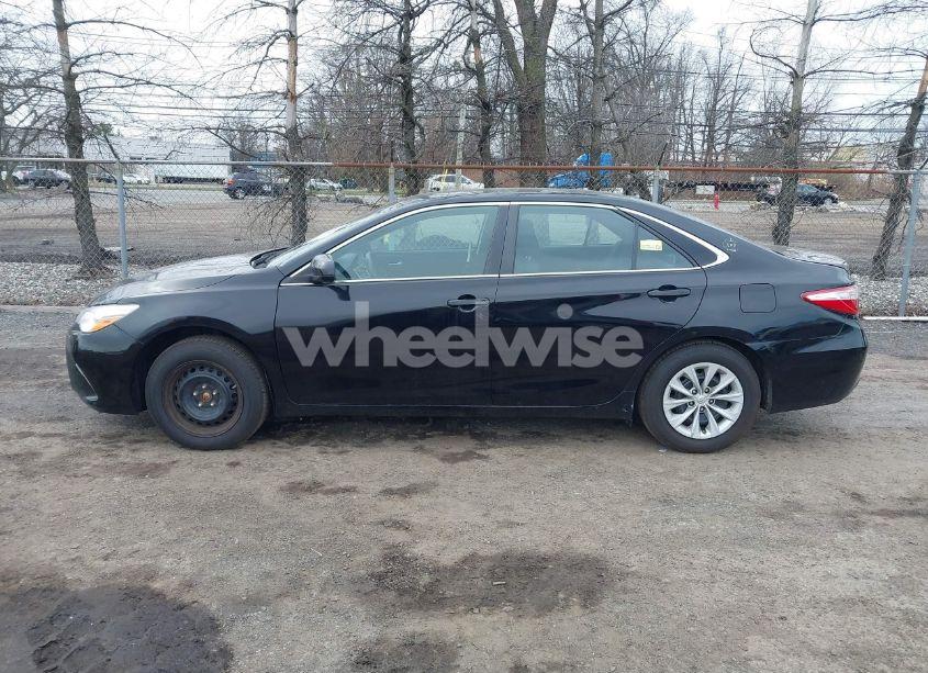 Photo 14 of 2015 Toyota Camry HYBRID LE (VIN 4T1BD1FK7FU163723)