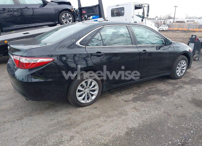 Photo 4 of 2015 Toyota Camry HYBRID LE (VIN 4T1BD1FK7FU163723)