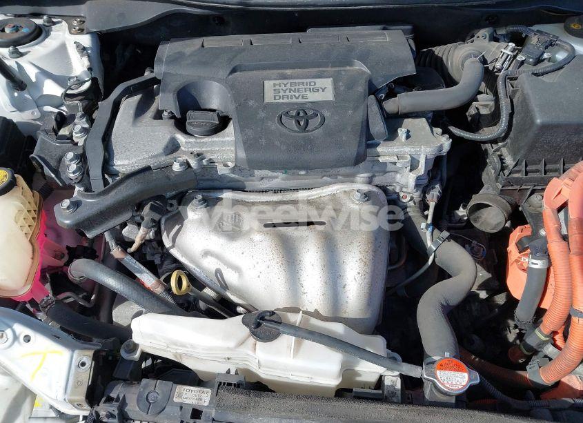 Photo 10 of 2016 Toyota Camry HYBRID SE (VIN 4T1BD1FK7GU179745)