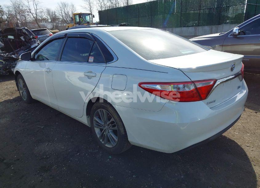 Photo 3 of 2016 Toyota Camry HYBRID SE (VIN 4T1BD1FK7GU179745)