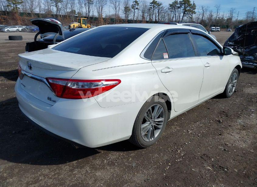 Photo 4 of 2016 Toyota Camry HYBRID SE (VIN 4T1BD1FK7GU179745)