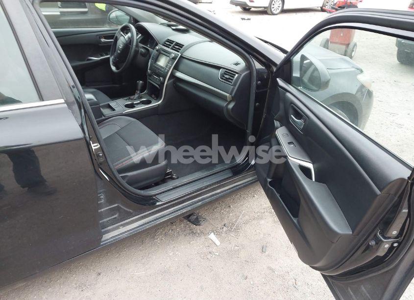 Photo 5 of 2016 Toyota Camry HYBRID SE (VIN 4T1BD1FK7GU191846)