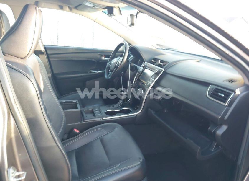 Photo 5 of 2016 Toyota Camry HYBRID XLE (VIN 4T1BD1FK7GU194066)