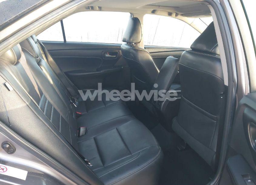 Photo 8 of 2016 Toyota Camry HYBRID XLE (VIN 4T1BD1FK7GU194066)