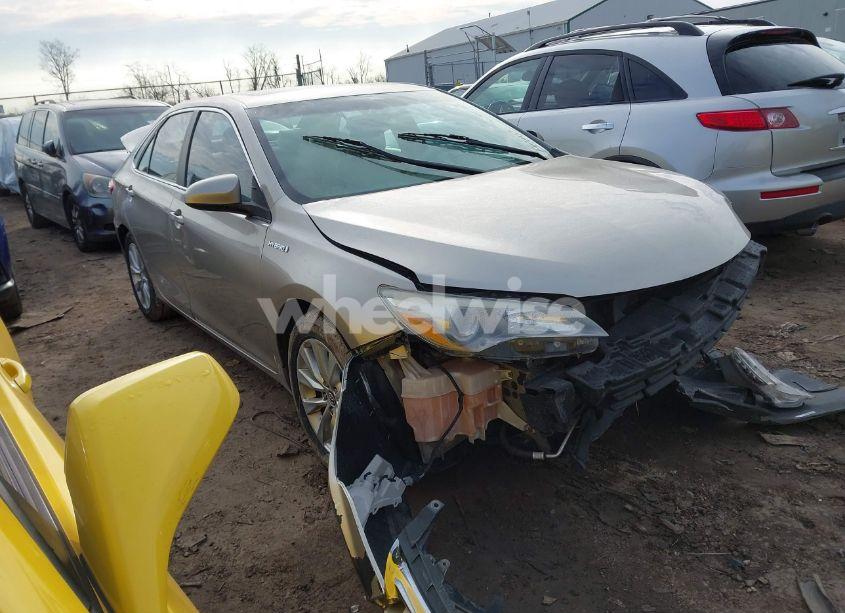 2016 Toyota Camry HYBRID XLE (VIN 4T1BD1FK7GU195198) main photo