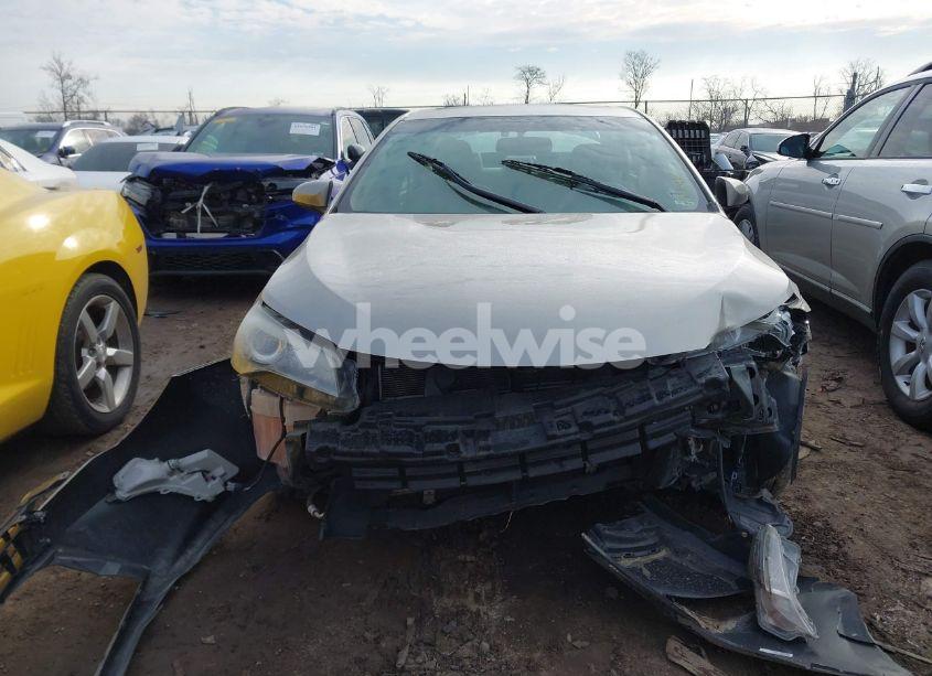 Photo 12 of 2016 Toyota Camry HYBRID XLE (VIN 4T1BD1FK7GU195198)