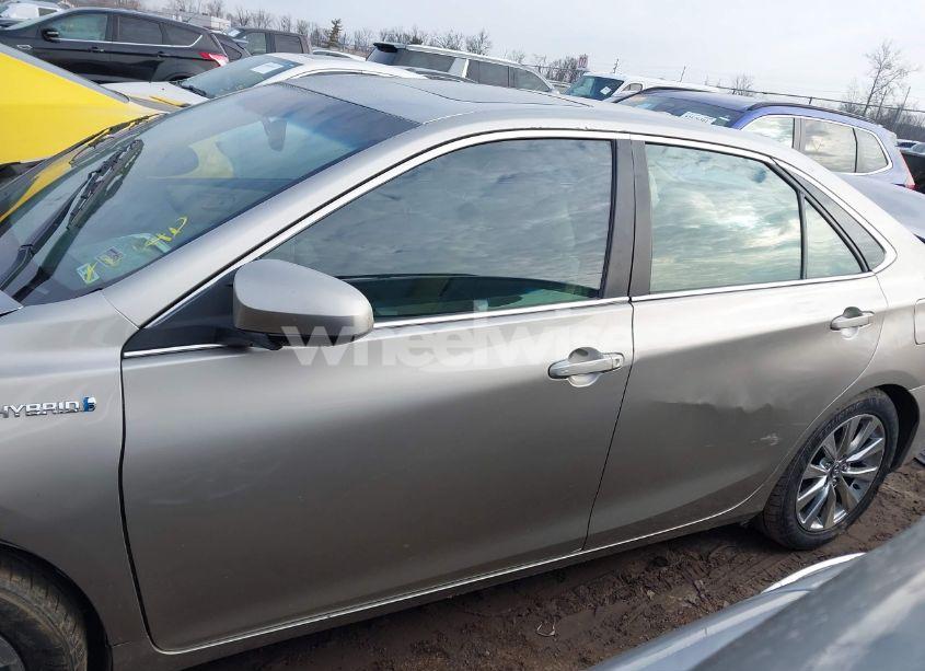 Photo 14 of 2016 Toyota Camry HYBRID XLE (VIN 4T1BD1FK7GU195198)