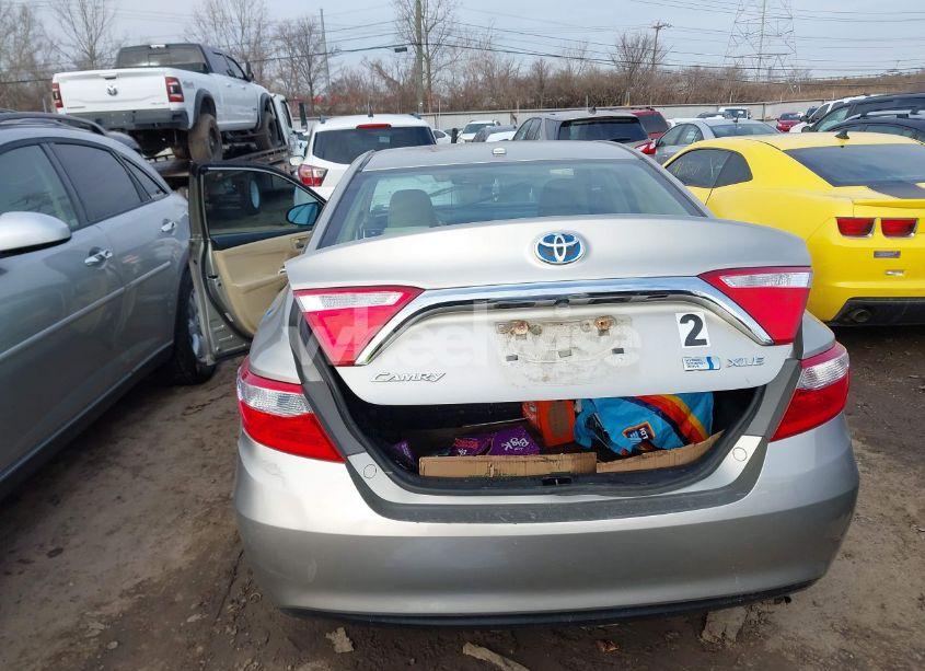 Photo 16 of 2016 Toyota Camry HYBRID XLE (VIN 4T1BD1FK7GU195198)