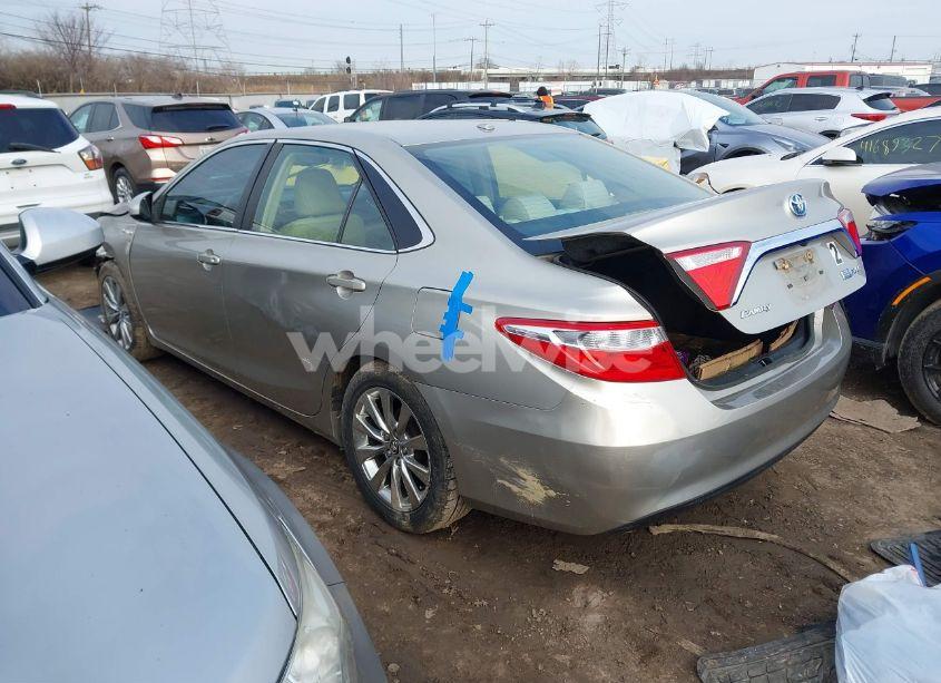 Photo 3 of 2016 Toyota Camry HYBRID XLE (VIN 4T1BD1FK7GU195198)