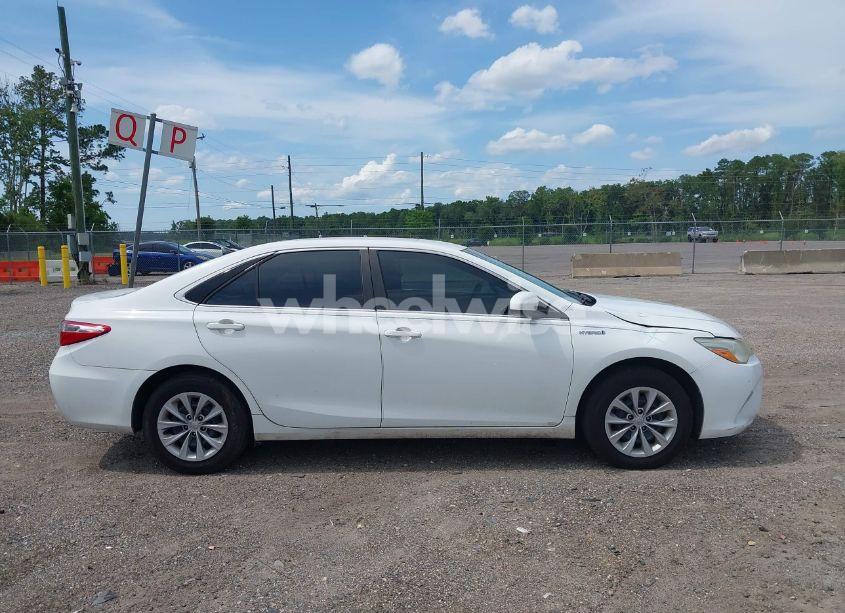 Photo 13 of 2017 Toyota Camry HYBRID LE (VIN 4T1BD1FK7HU213829)