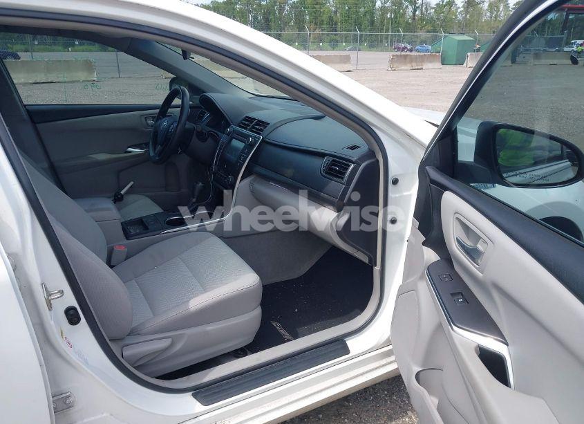 Photo 5 of 2017 Toyota Camry HYBRID LE (VIN 4T1BD1FK7HU213829)