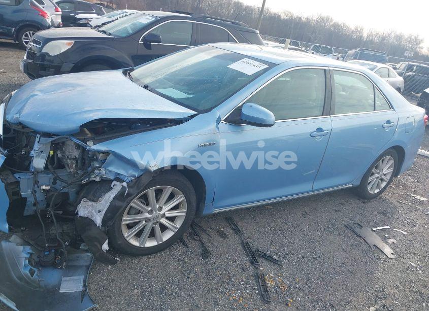 Photo 2 of 2012 Toyota Camry HYBRID XLE (VIN 4T1BD1FK8CU031730)
