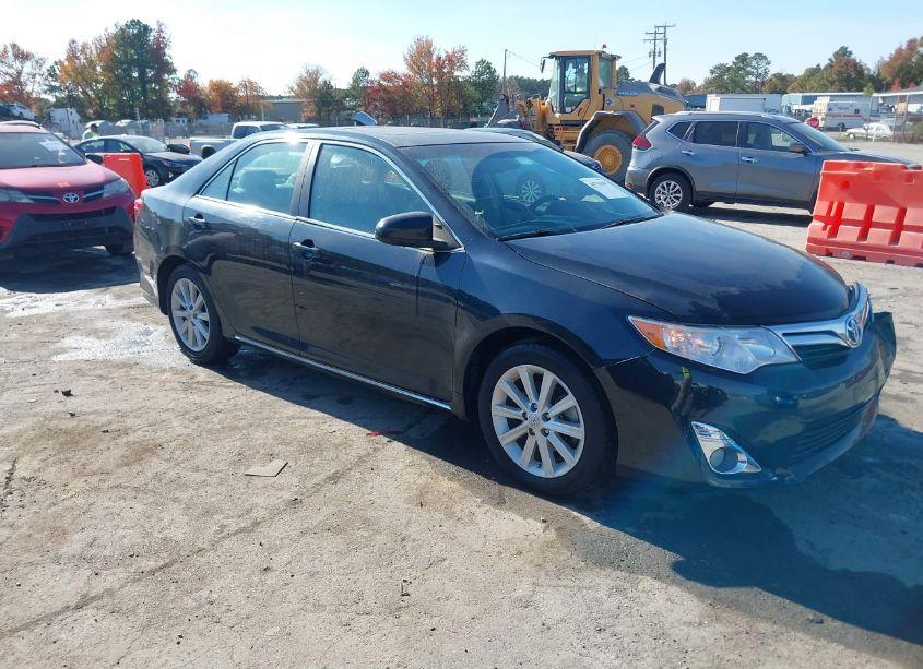 2012 Toyota Camry HYBRID XLE (VIN 4T1BD1FK8CU046762) main photo