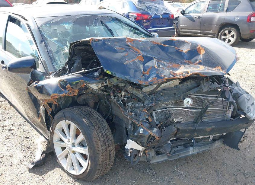 Photo 6 of 2013 Toyota Camry HYBRID XLE (VIN 4T1BD1FK8DU093758)