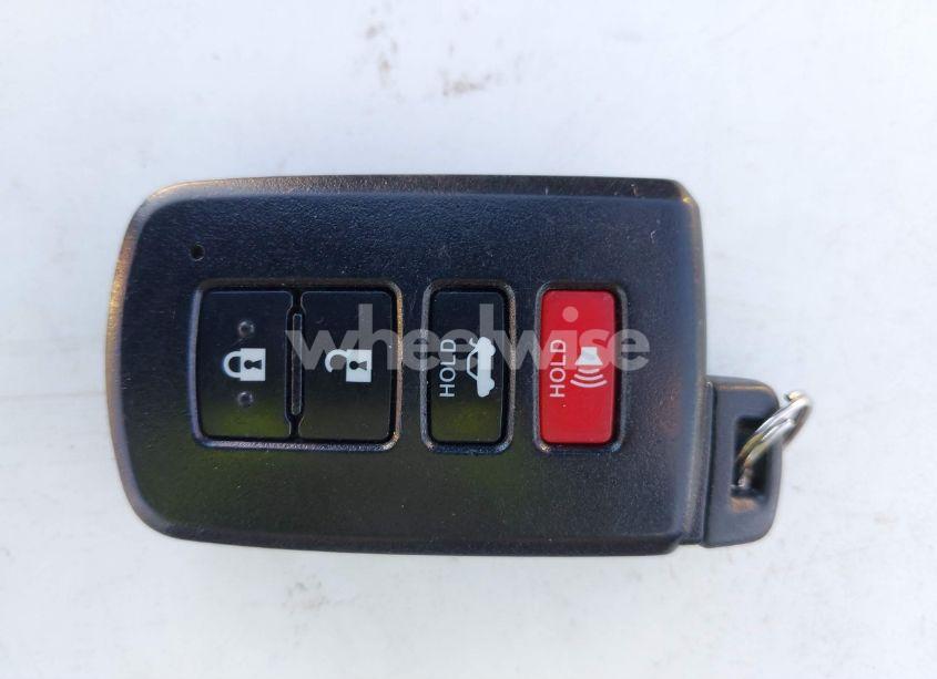 Photo 11 of 2014 Toyota Camry HYBRID XLE (VIN 4T1BD1FK8EU102685)