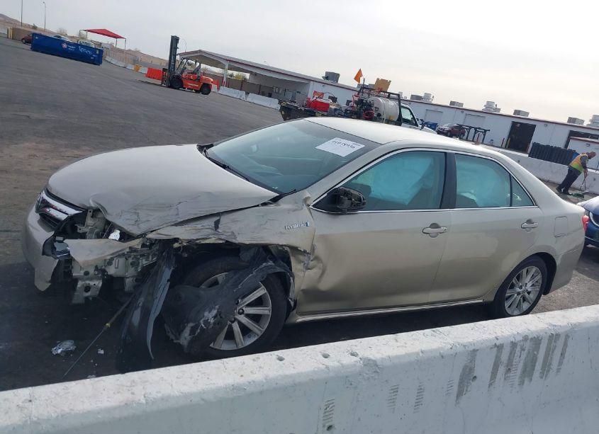 Photo 14 of 2014 Toyota Camry HYBRID XLE (VIN 4T1BD1FK8EU104873)