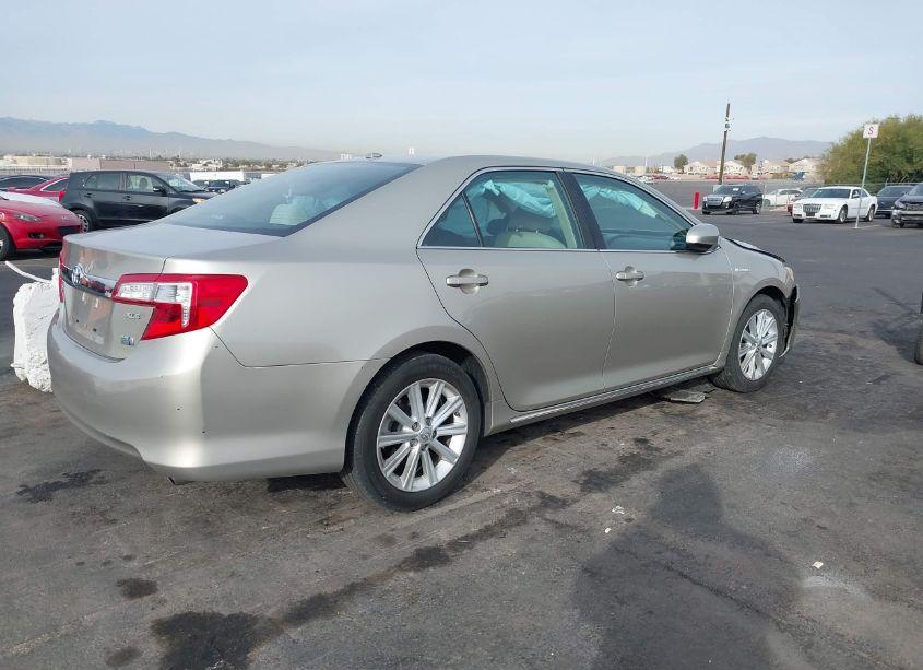 Photo 4 of 2014 Toyota Camry HYBRID XLE (VIN 4T1BD1FK8EU104873)