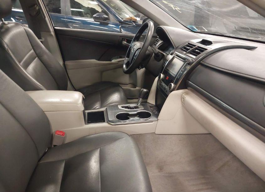 Photo 5 of 2014 Toyota Camry HYBRID LE (VIN 4T1BD1FK8EU111726)