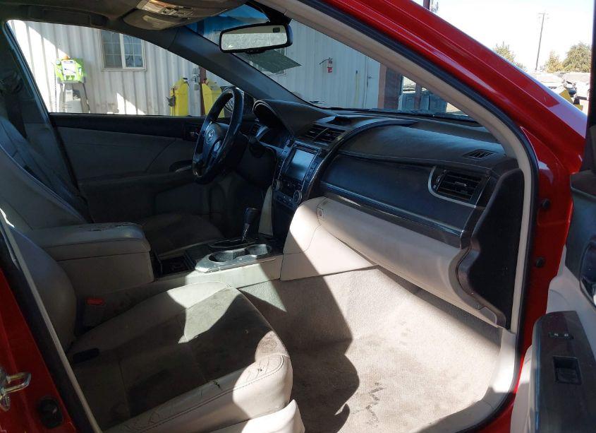 Photo 5 of 2014 Toyota Camry HYBRID XLE (VIN 4T1BD1FK8EU116330)