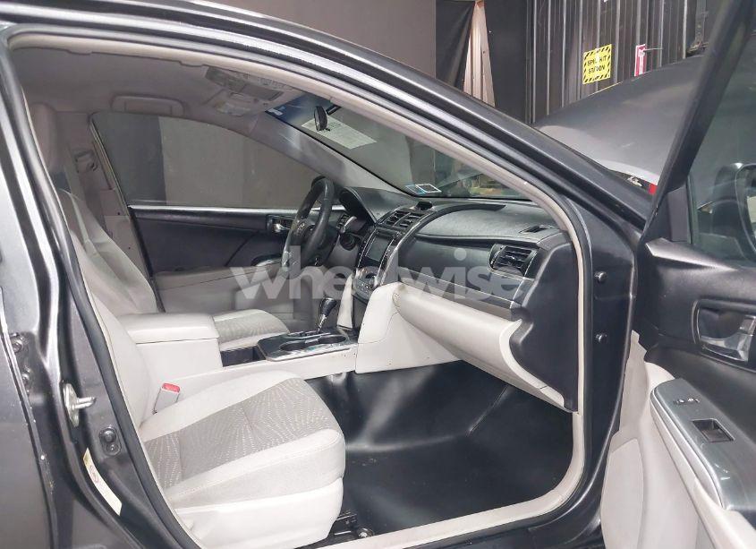 Photo 5 of 2014 Toyota Camry HYBRID LE (VIN 4T1BD1FK8EU139980)