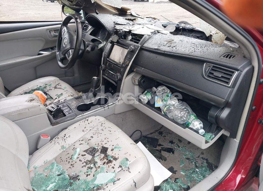 Photo 5 of 2015 Toyota Camry HYBRID XLE (VIN 4T1BD1FK8FU144386)