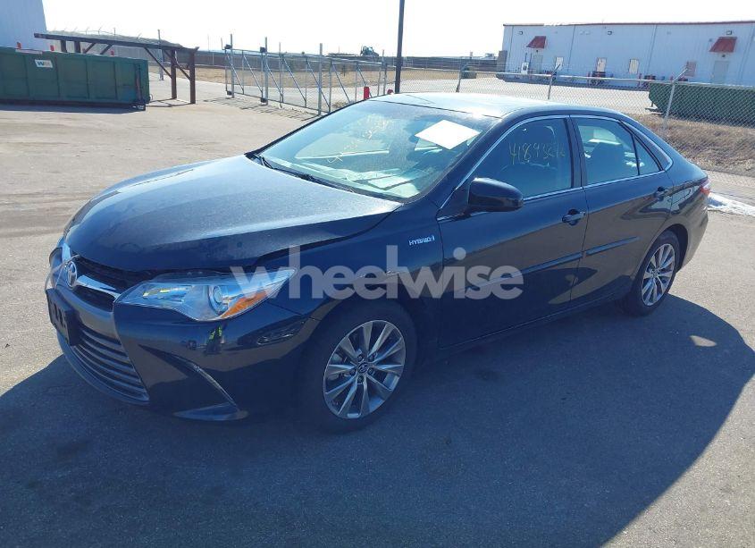 Photo 2 of 2015 Toyota Camry HYBRID XLE (VIN 4T1BD1FK8FU148065)