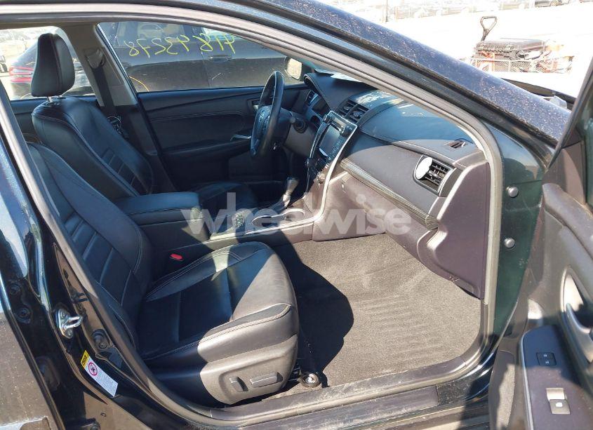 Photo 5 of 2015 Toyota Camry HYBRID XLE (VIN 4T1BD1FK8FU148065)