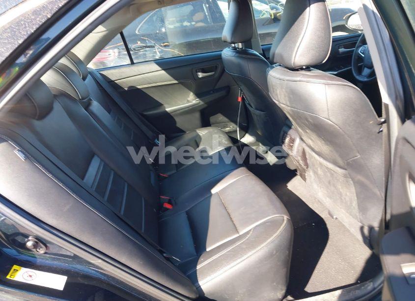 Photo 8 of 2015 Toyota Camry HYBRID XLE (VIN 4T1BD1FK8FU148065)